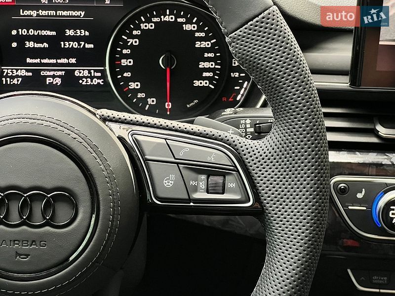 Седан Audi A4 2019 в Киеве