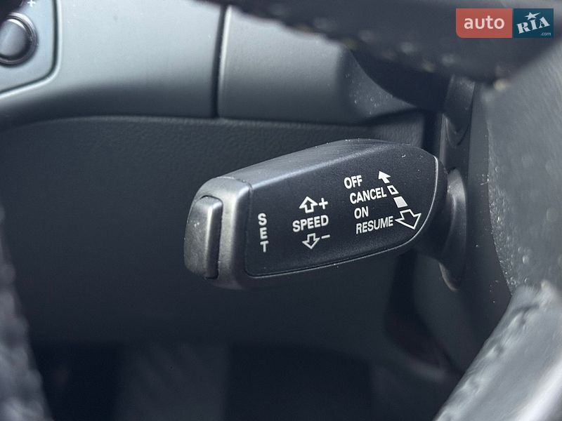 Седан Audi A4 2012 в Киеве