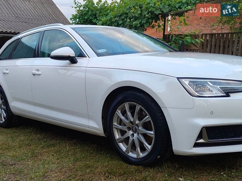 Audi A4 2019