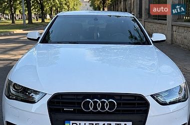 Audi A4  2012