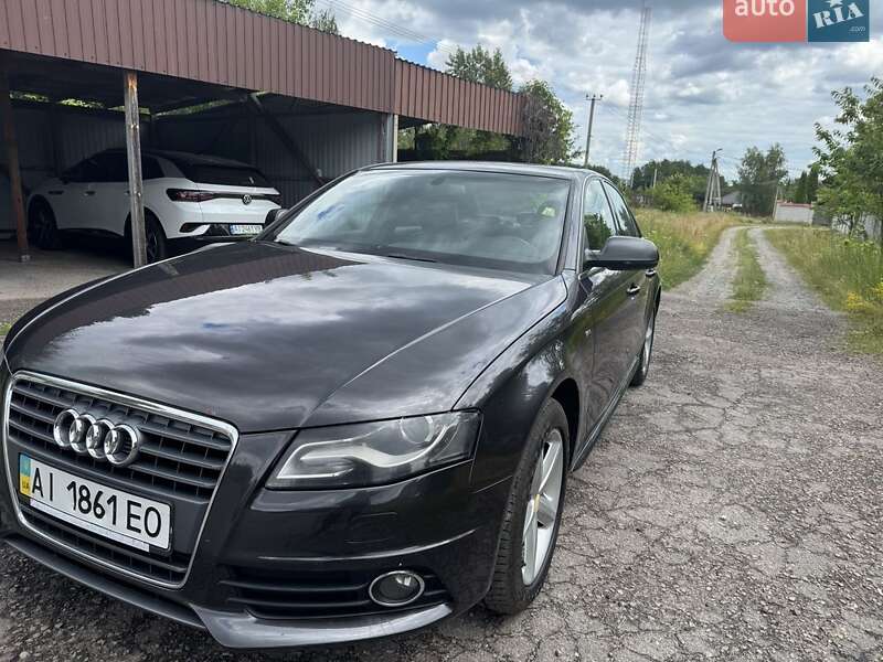 Audi A4 2011