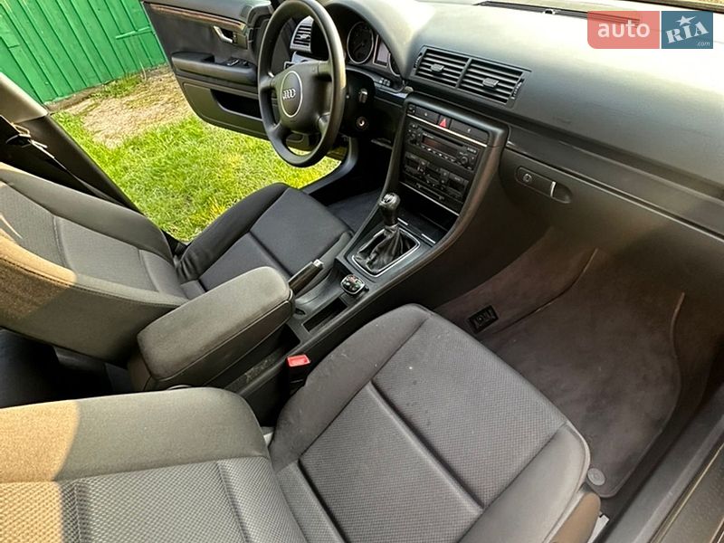 Седан Audi A4 2001 в Шумске фото 12 Седан Audi A4 2001 в Шумске