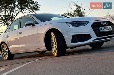 Седан Audi A4 2022 в Одессе