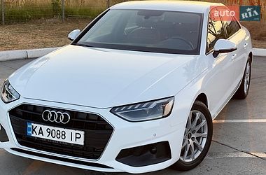 Седан Audi A4 2022 в Одессе