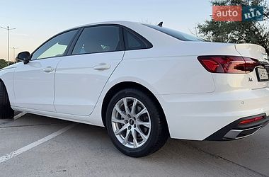 Седан Audi A4 2022 в Одессе