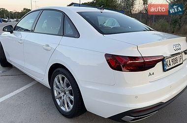 Седан Audi A4 2022 в Одессе