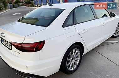 Седан Audi A4 2022 в Одессе