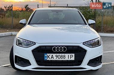 Седан Audi A4 2022 в Одессе