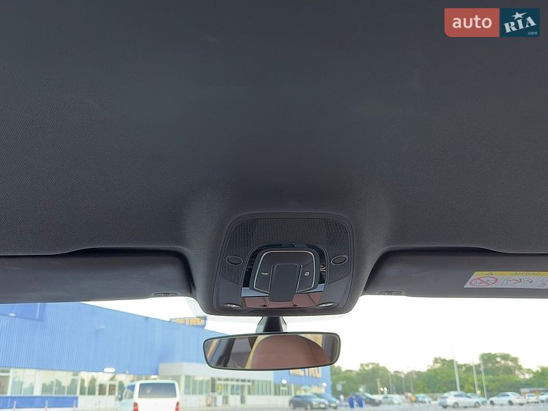 Седан Audi A4 2022 в Одессе