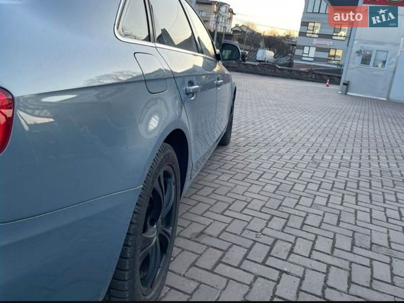 Седан Audi A4 2008 в Сарнах