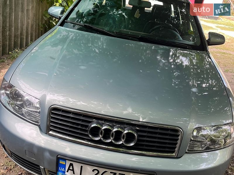 Универсал Audi A4 2004 в Первомайске