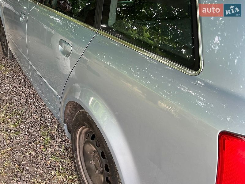 Универсал Audi A4 2004 в Первомайске