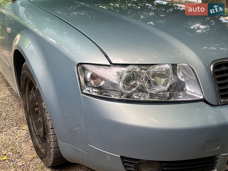 Универсал Audi A4 2004 в Первомайске