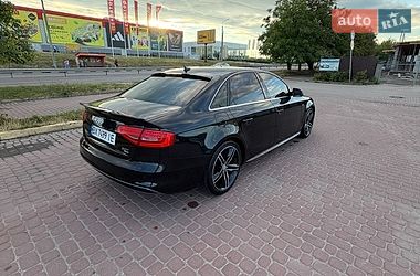Audi A4  2012