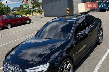 Audi A4  2016