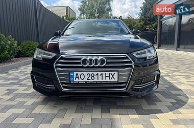 Седан Audi A4 2016 в Киеве