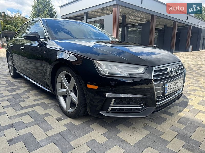 Седан Audi A4 2016 в Киеве
