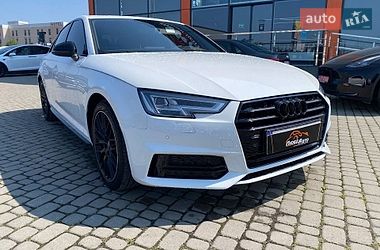 Седан Audi A4 2017 в Львове