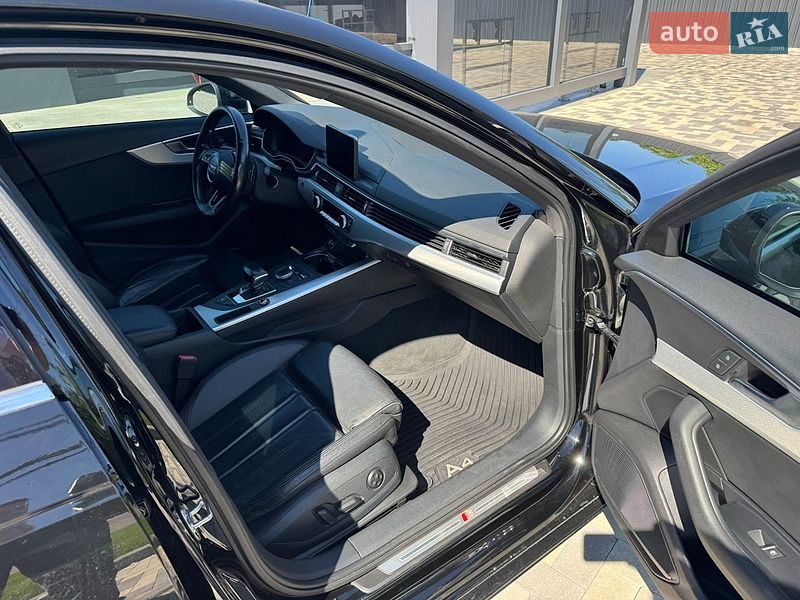 Седан Audi A4 2016 в Киеве