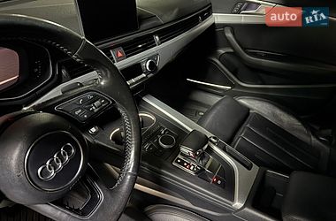 Седан Audi A4 2016 в Киеве