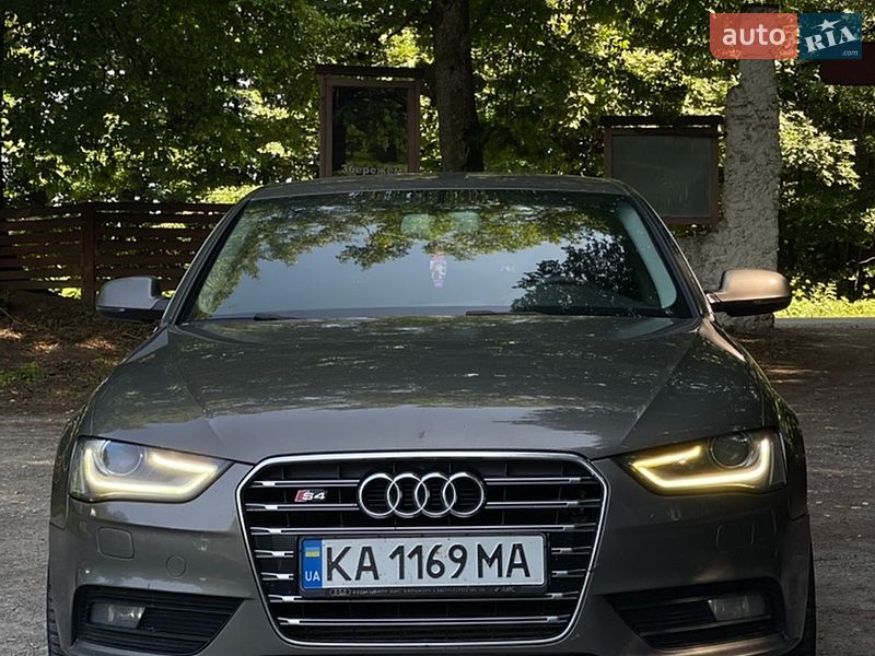 Audi A4 2013