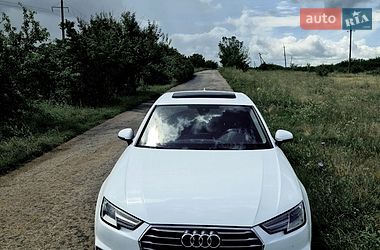 Седан Audi A4 2018 в Харькове