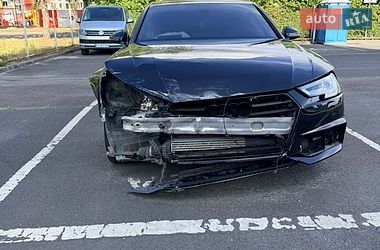 Audi A4  2016