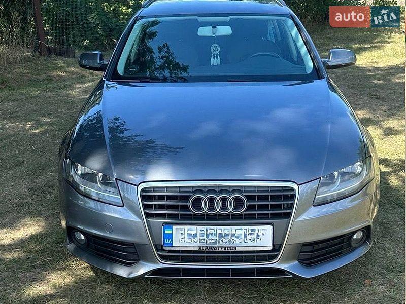 Audi A4 2011