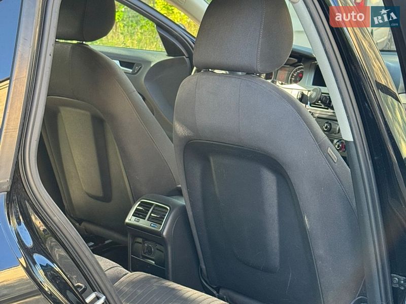 Седан Audi A4 2010 в Львове фото 12 Седан Audi A4 2010 в Львове
