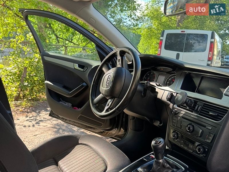 Седан Audi A4 2010 в Львове фото 23 Седан Audi A4 2010 в Львове