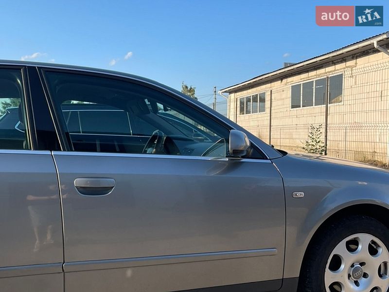 Седан Audi A4 2002 в Вараше фото 10 Седан Audi A4 2002 в Вараше