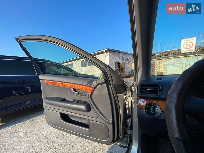 Седан Audi A4 2002 в Вараше фото 19 Седан Audi A4 2002 в Вараше