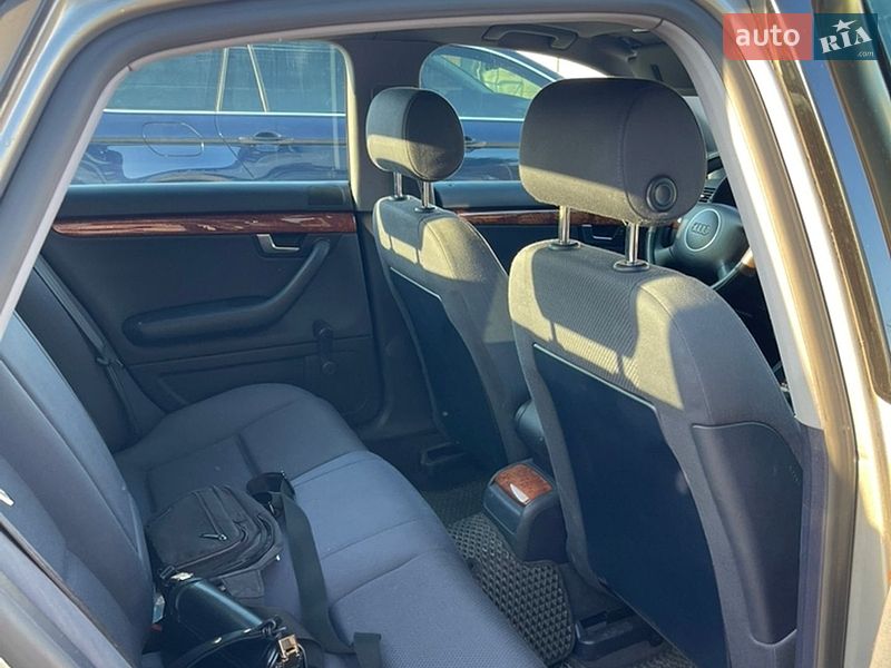 Седан Audi A4 2002 в Вараше фото 25 Седан Audi A4 2002 в Вараше