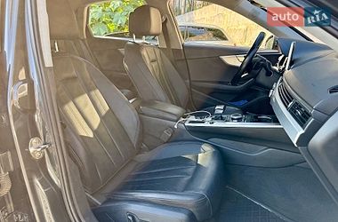 Седан Audi A4 2016 в Харькове