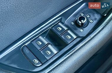 Седан Audi A4 2016 в Харькове