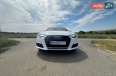 Audi A4  2017