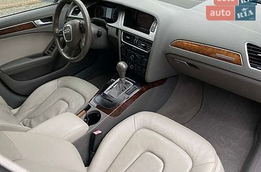 Седан Audi A4 2010 в Дрогобыче