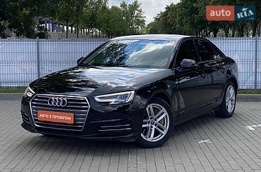 Audi A4  2017