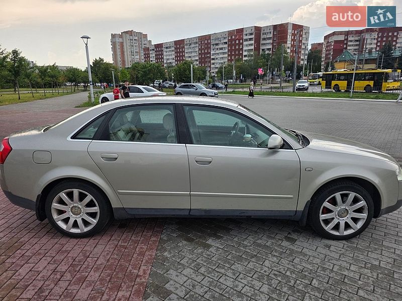 Седан Audi A4 2005 в Львові