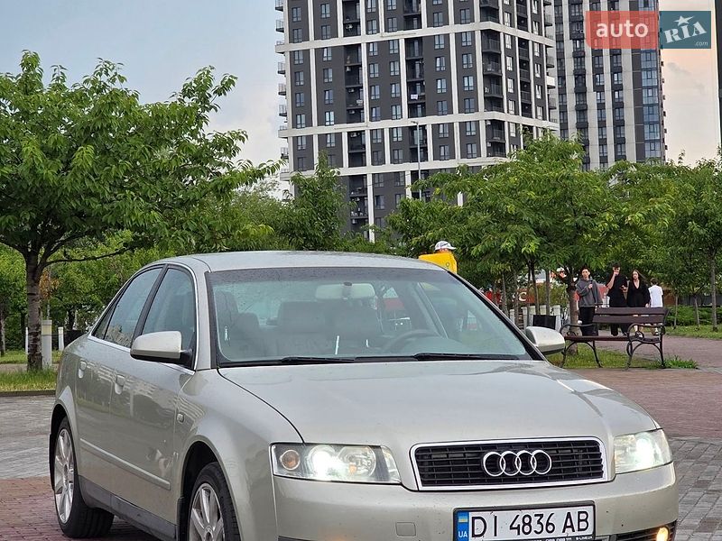 Седан Audi A4 2005 в Львові