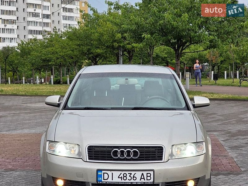 Седан Audi A4 2005 в Львові