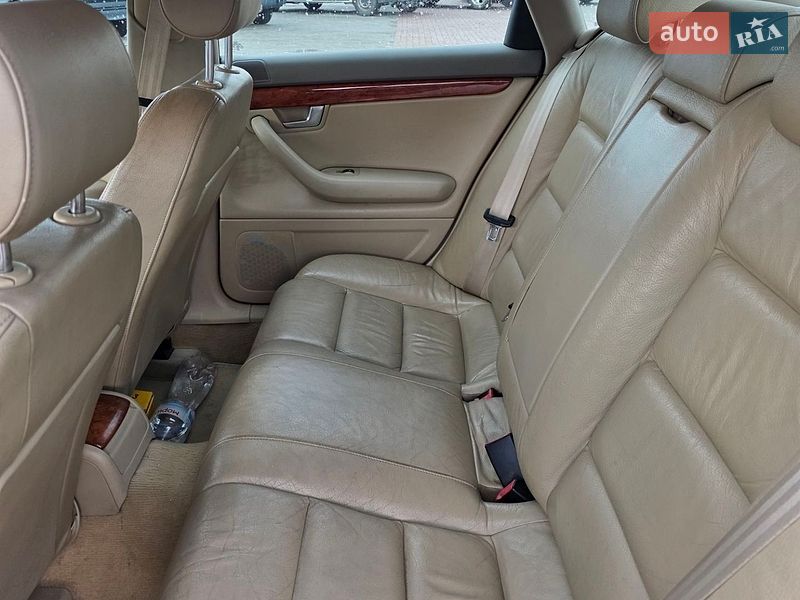 Седан Audi A4 2005 в Львові