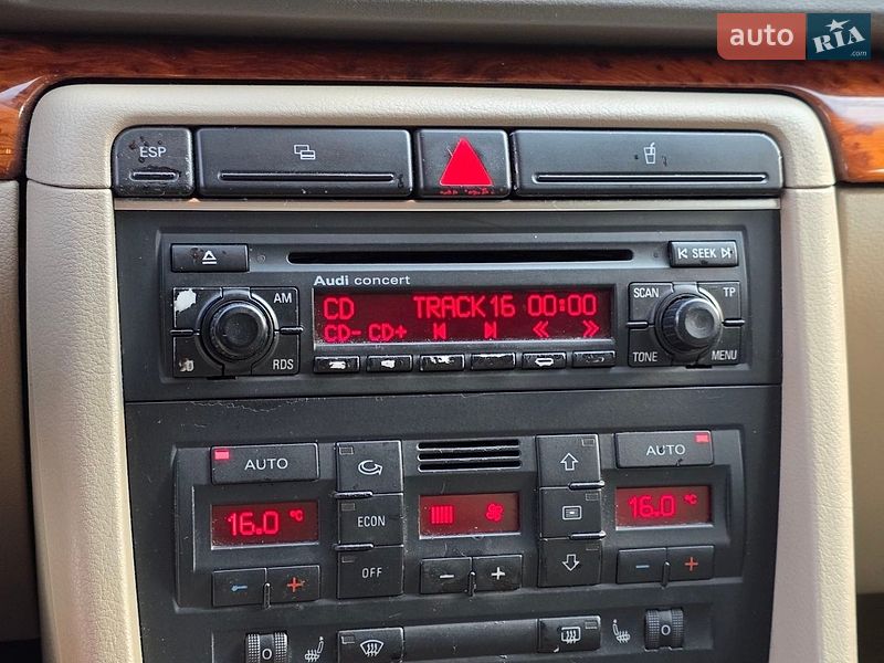 Седан Audi A4 2005 в Львові