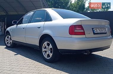 Седан Audi A4 2000 в Чернівцях