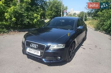 Audi A4  2011