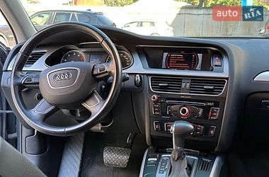 Седан Audi A4 2014 в Ужгороді