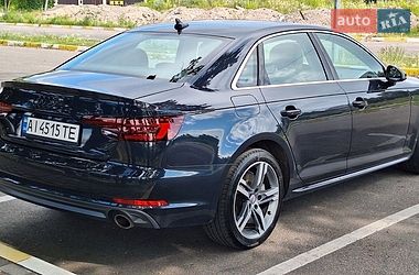 Седан Audi A4 2017 в Киеве