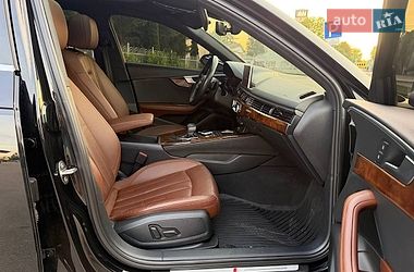 Седан Audi A4 2019 в Виннице