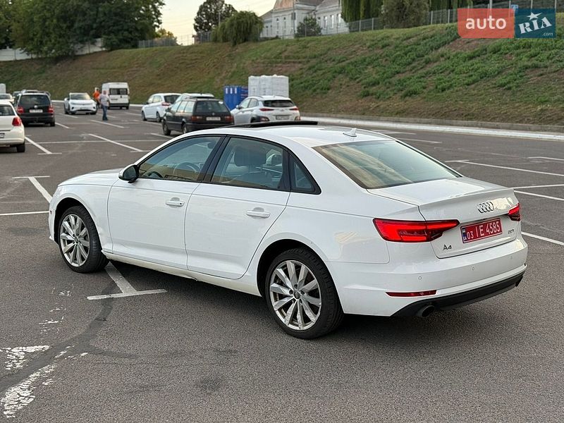 Седан Audi A4 2016 в Луцке