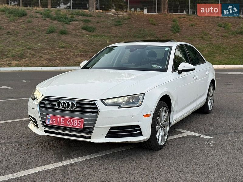 Седан Audi A4 2016 в Луцке